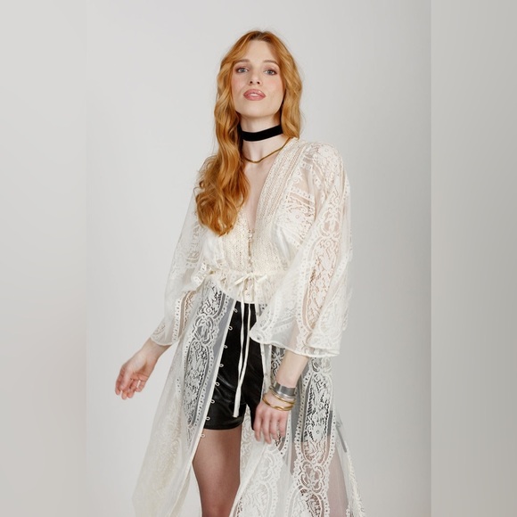 💕HP💕 Band of free CYNTHIA IVORY LACE DUSTER/Kimono NWT - Picture 9 of 10